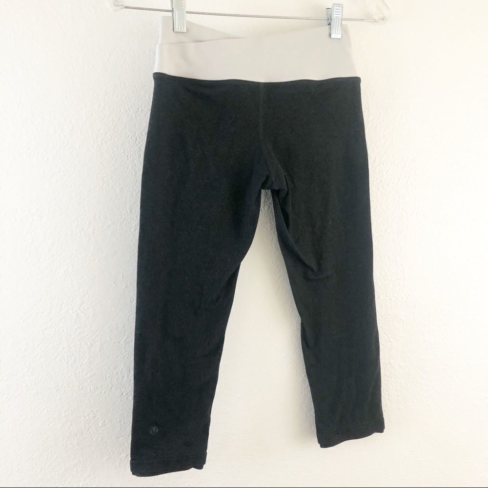 Lululemon Crop black Leggings Size 2